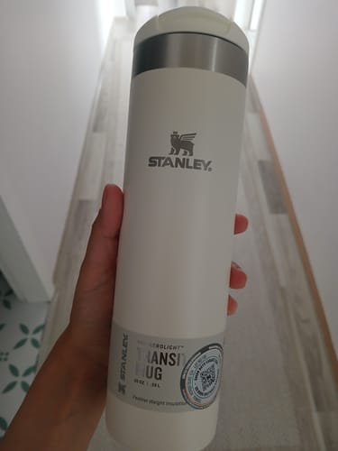 Customer photo review of Stanley The Aerolight Transit Mug Krem 0.60L