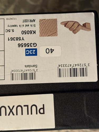 Customer photo review of Double C Xiaoxiang Chain Fabric Head Chunky High Heel Cream Lambskin