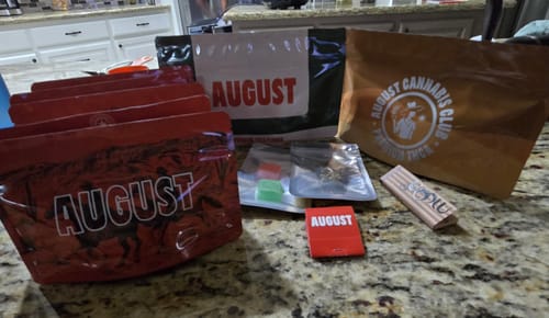 Customer photo review of Cookies & Cream