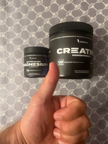 Zákaznická recenze s fotkou produktu Creatine Monohydrate