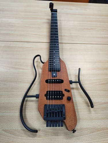 Customer photo review of Donner HUSH™ X エレキギター