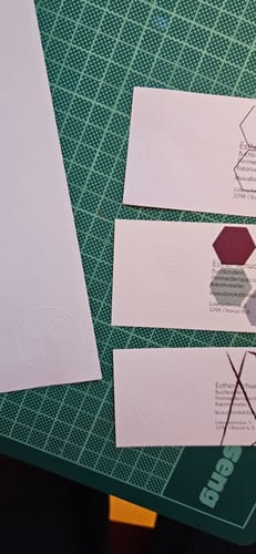 Customer photo review of Prägestempel personalisiert mit deinem Logo