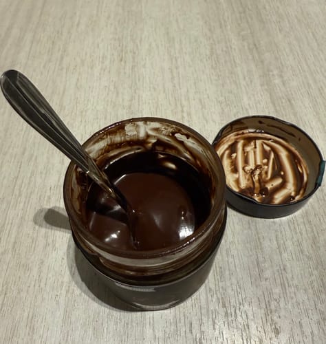 Customer photo review of KETOCIOK DARK 250G CREMA SPALMABILE NOCCIOLE IGP SENZA DOLCIFICANTI