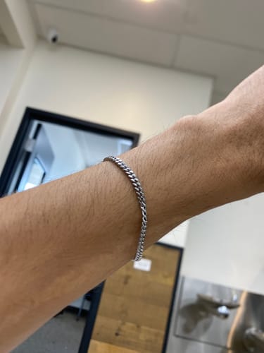 Customer photo review of 3.5mm Cuban Link Bracelet