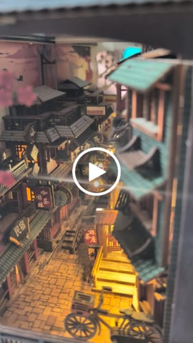 Customer video review of JiuFen Old Street Book Nook Kit