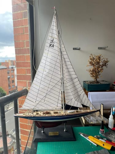 Reseña con foto de un cliente sobre Yate Endeavour Maqueta - Copa América 1934