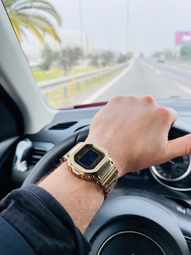 Customer photo review of Reloj Casio G-Shock GMW-B5000GD-9 Tough Solar Bluetooth Made in Japan Dorado