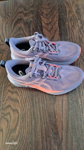 Customer photo review of Asics Novablast 5