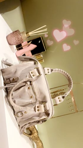 Customer photo review of Mini it girl bag off white