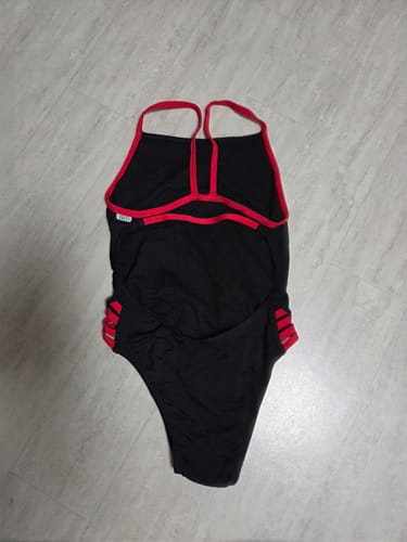 Kim review of ZAMBIA ONE PIECE || Black|Ruby image 1 out of 1