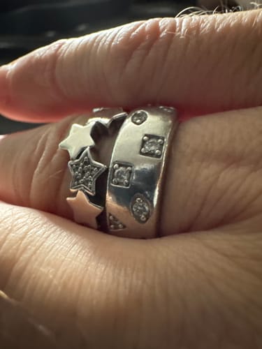 Customer photo review of Star Band Ring with White Zircons