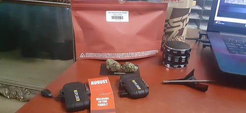 Customer photo review of 1oz Greenhouse Smalls