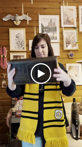 Customer video review of HOGWARTS™ MAGNETIC KEY HOLDER