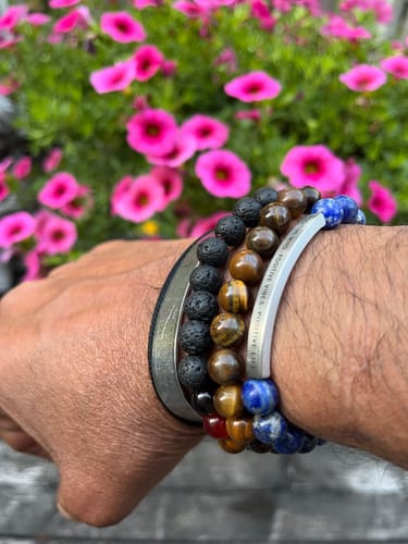 Customer photo review of STACKER - TIGER EYE (POS)