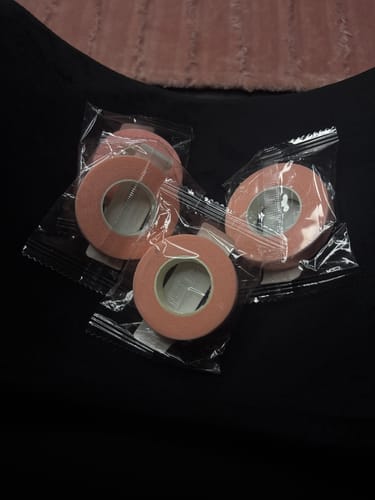 Customer photo review of 6 Rolls Micropore Eyelash Tape Pink