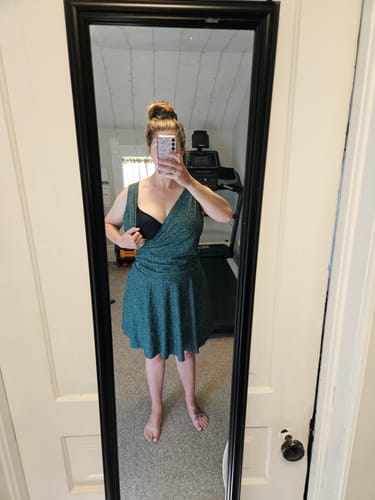 Customer photo review of basil wrap top