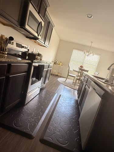 Jacalyn R. review of Bella Collection – Antique Dark image 1 out of 1