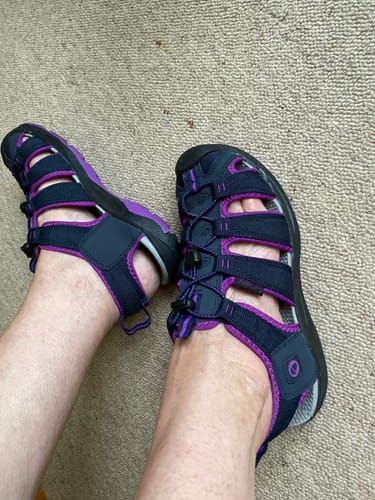 Customer photo review of Marshfield Recycled Sandals Navy/Berry