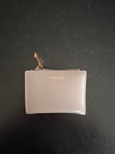 Customer photo review of LIAM - TAUPE