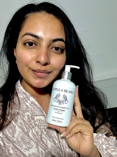 Customer photo review of Bergamot & Green Tea Body Wash – 500ml /16.9 fl oz
