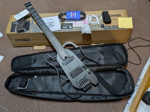 Customer photo review of Donner HUSH™ X PRO エレキギター