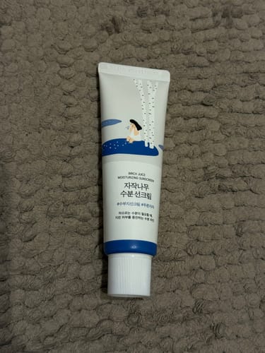 undefined review of Mitrinošs saules aizsargkrēms ar bērzu sulu Round Lab Birch Juice Moisturizing Sunscreen SPF50+ PA++++ image 1 out of 1