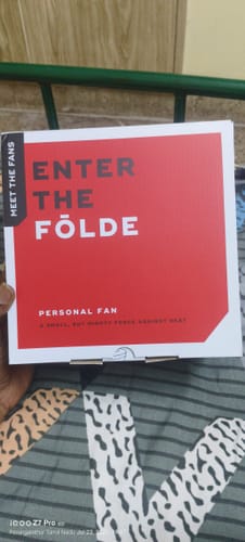 Customer photo review of FOLDE v2 | All Day Wireless™ Rechargeable Folding Fan