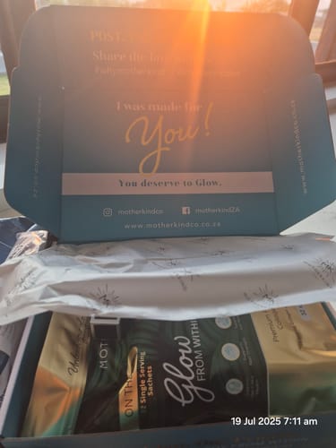 Customer photo review of Glow + Grow Hair Growth Collagen