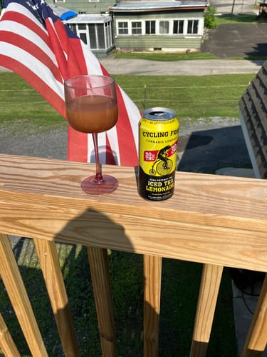 Customer photo review of Sparkling THC Iced Tea Lemonade, 4pk