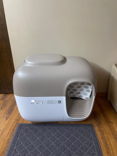 Customer photo review of Self-Cleaning Litter Box