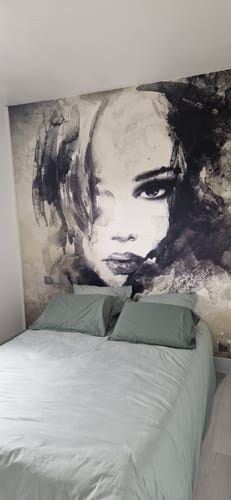 Customer photo review of Papier Peint Ado Classique Portrait en Noir et Blanc