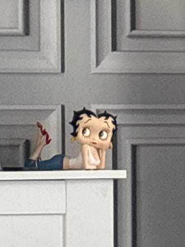 Customer photo review of Betty Boop Figurine | Summer Day Lying Down
