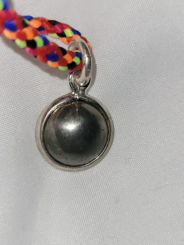 Customer photo review of Perle alchimique guérisseuse de Luang Phor Lammai – Wat Phra Samoon Praï (Phetchabun)