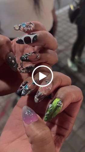 Customer video review of Hymn to the Night