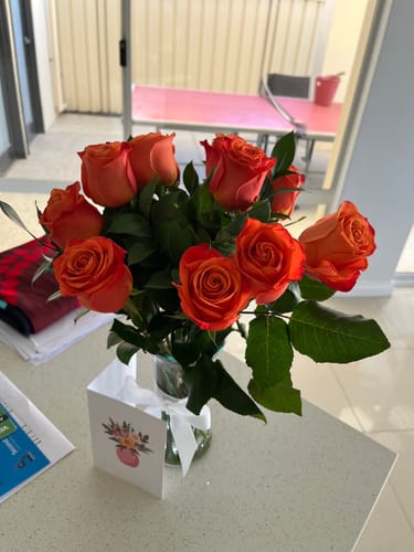 Customer photo review of Orange Roses