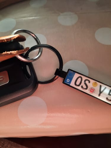 Customer photo review of Kennzeichen Schlüsselanhänger Mini Nummernschild Metall