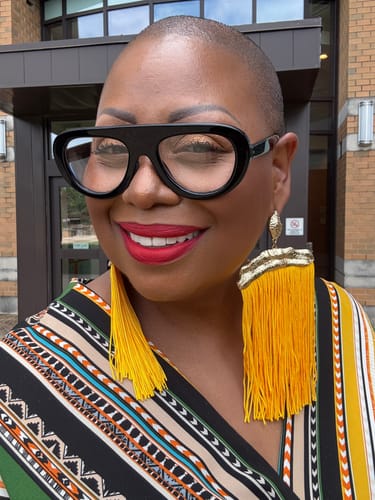 Customer photo review of Extra long Fringe symphony Earring
