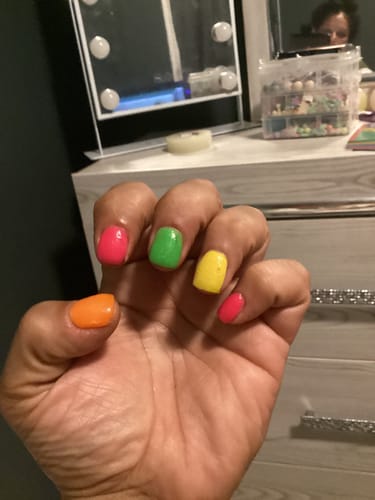 Customer photo review of 🎁 D810 Get Slimed Green Flake Dip Powder (100% off)