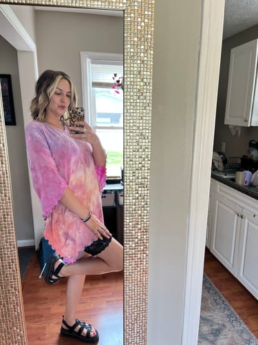 Customer photo review of Kaftan Mini