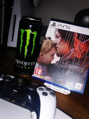 Customer photo review of Death Stranding 2: On the Beach (PS5)