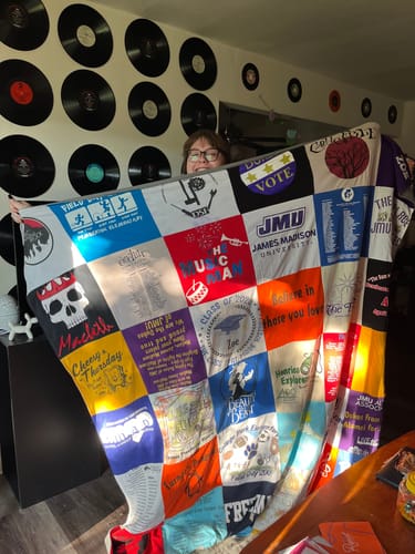 Jennifer T. review of Premium T Shirt Quilt image 1 out of 1