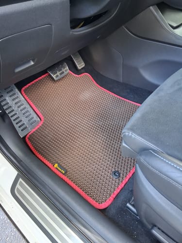 Heike R. review of Auto Fußmatten nach Maß - Vorne image 1 out of 2