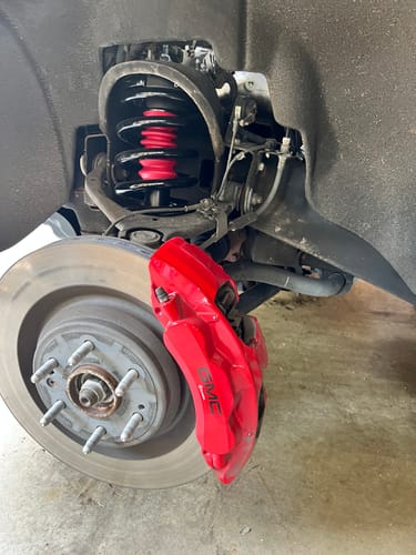 Customer photo review of 2015-2020 Cadillac Escalade ESV 6.2L RWD & 6.2L 4WD Magnetic Struts 4 Wheel OE Replacement Kit (GC134F)