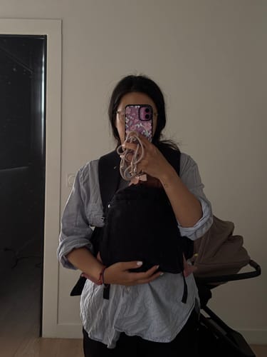 Customer photo review of Minuit Exquis Baby Carrier
