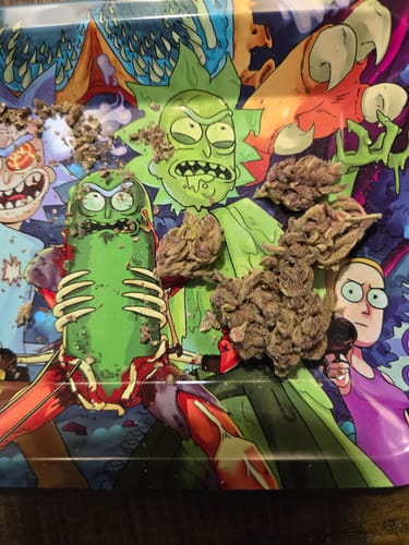 Customer photo review of Cheap THCA Flower Pound (450g)