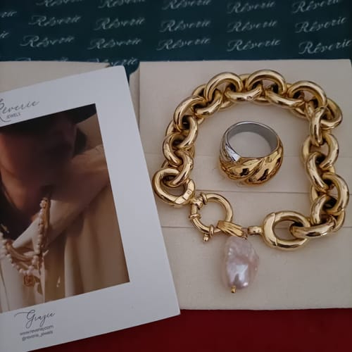 Customer photo review of Ciondolo "Lacrima di Luna"