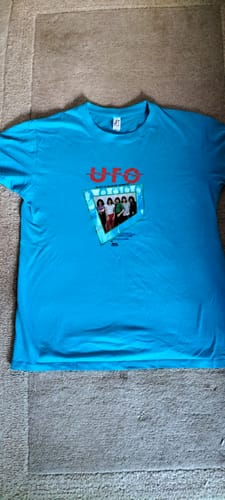 Customer photo review of Everyday tee