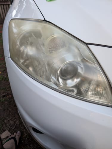 Customer photo review of 2 x Headlight Restore Wipes Kits