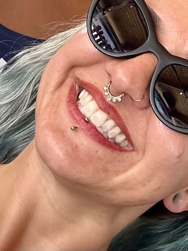 Customer photo review of Peel-Off Lip Liner Stain