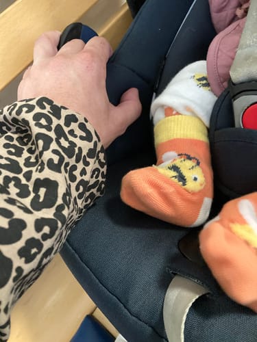 Customer photo review of Leo Snowdrop Still-Sweater